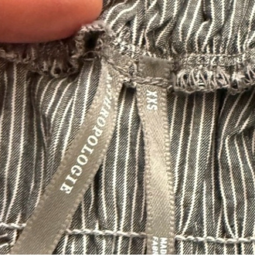 Anthropologie Smocked Bubble Dress Grey Stripe CUTE! - Picture 3 of 6